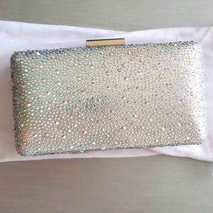 Bridal clutch